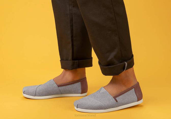 Men Grey Toms Chambray Alpargata Shoes R26T421