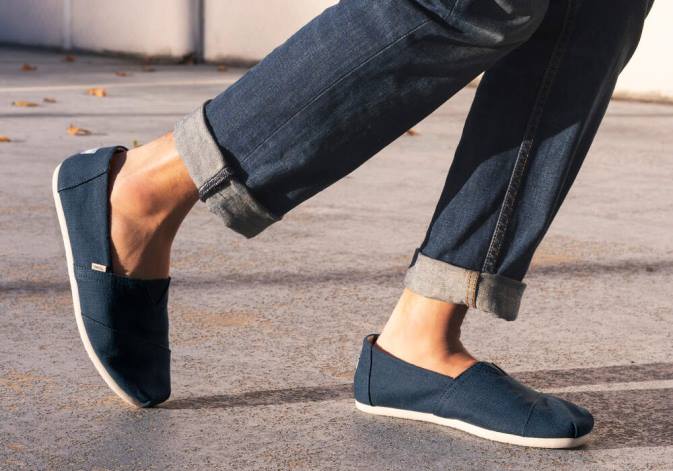 Men Majolica Blue Toms Alpargata Shoes R26T387