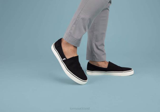 Men Black Toms Fenix Slip On Shoes R26T468