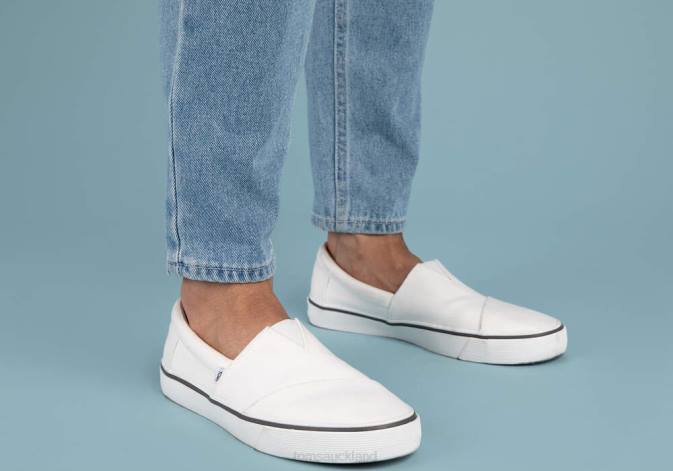 Men White Toms Fenix Slip On Shoes R26T467